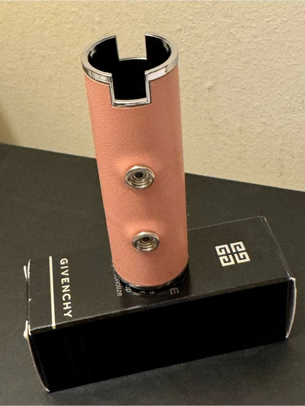 BNIB Rare Givenchy Le Rouge Custom Couture Lipstick Cap Case N° 41 Pink Leather